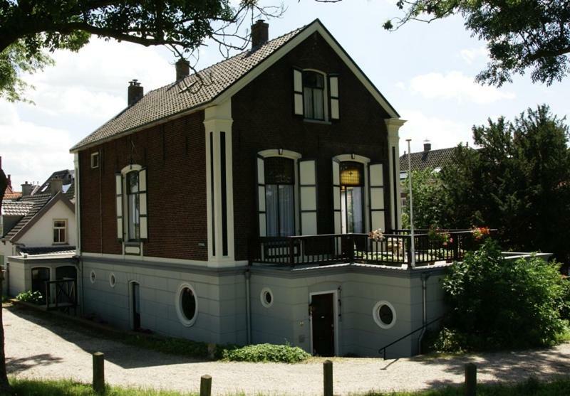 Bed&Breakfast Rammesdoenk Raamsdonk Buitenkant foto